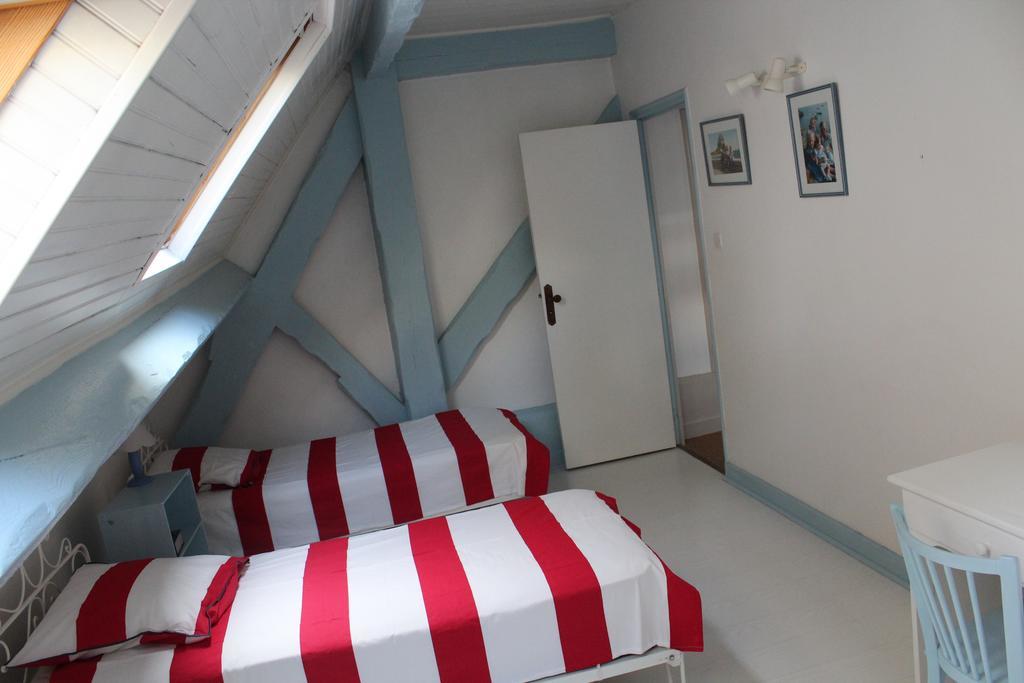 Chambres D'Hotes Les Marronniers Бордо Стая снимка